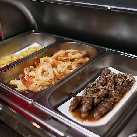Brandi Hanoi Hotel Екстериор снимка