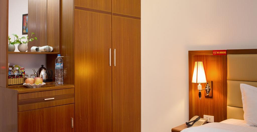 Brandi Hanoi Hotel Екстериор снимка