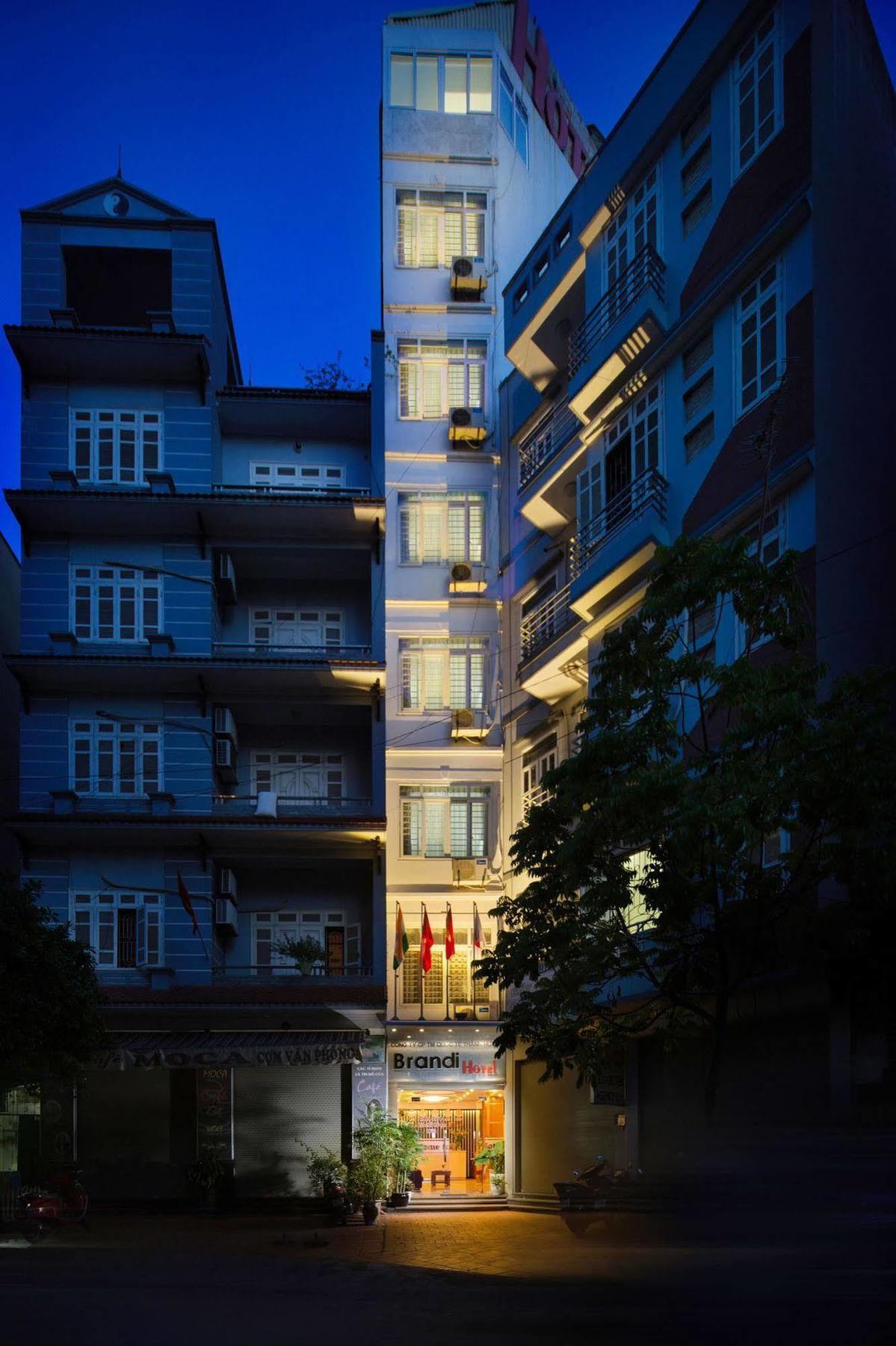 Brandi Hanoi Hotel Екстериор снимка